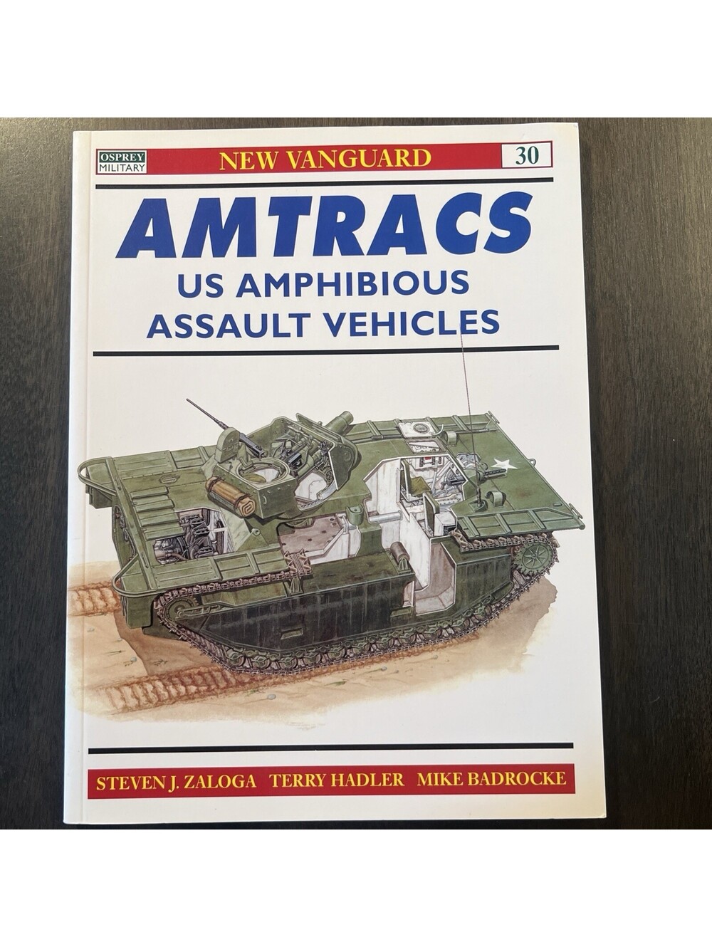 AMTRACS US Amphibious Assault Vehicles - New Vanguard Osprey Military